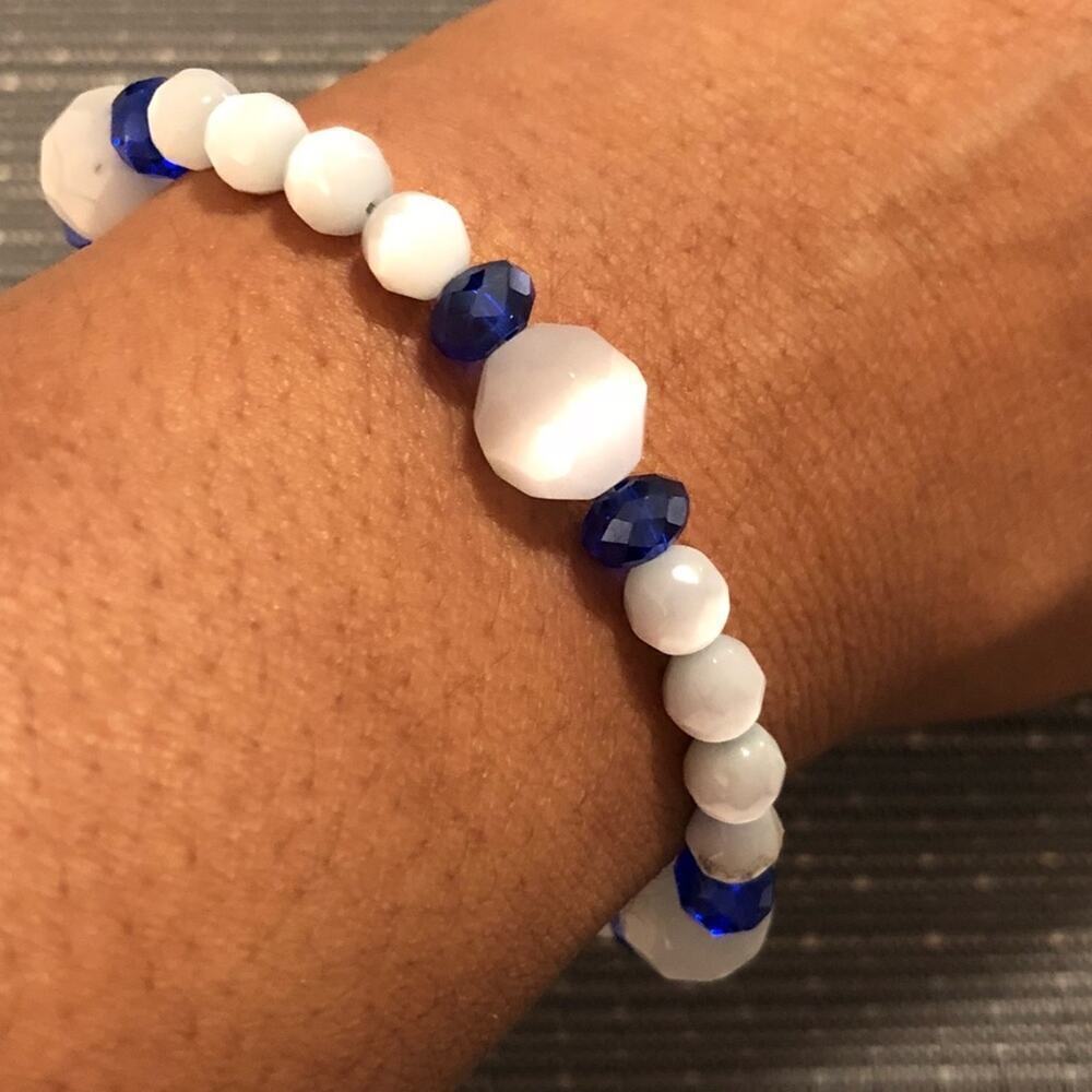 White Cat-Eye & Blue Swarovski Bracelet
